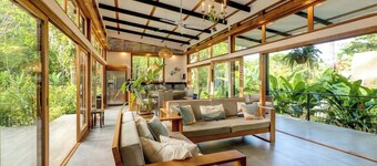 Villa Ópalo Family villa with private pool & Wi-Fi