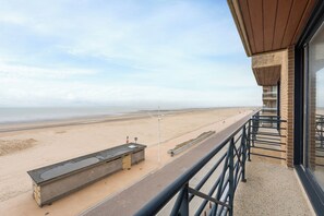 Property grounds - Duinroos I 29/0302 + G8 / (Sint Idesbald)