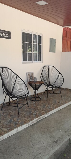 Unclassified image, 2 of 6, button - El Sunzal Bliss # 8 (La Libertad)