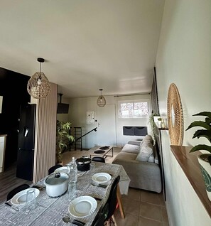 Interior - Cosy T3 in Les Avirons (Reunion Island) - Sea view and swimming pool (Les Avirons)