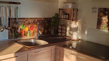 Mobile Home (Two Bedroom Mobile Home with Terrace) | Private kitchen | Fridge