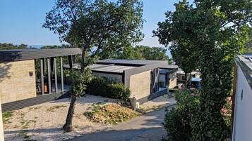 Mobile Home (Two Bedroom Mobile Home with Terrace) | Exterior