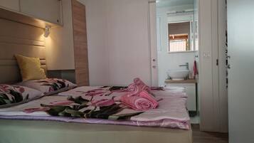 2 habitaciones y cunas