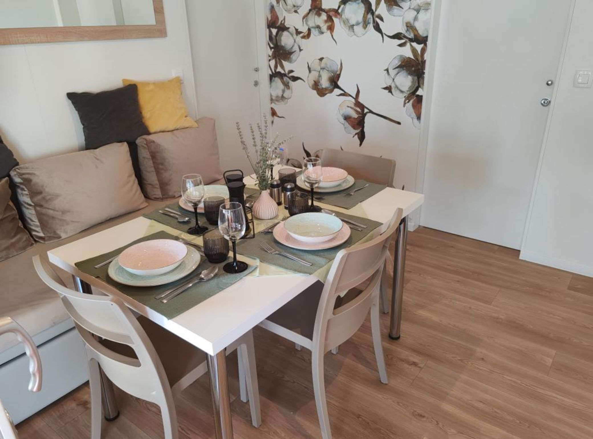 غرفة لتناول الطعام