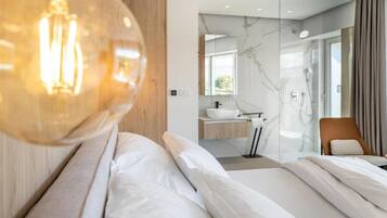 Villa (FourBedroom Villa with Pool)