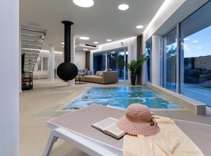 Villa (FourBedroom Villa with Pool) | Indoor pool