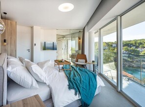 Villa (FourBedroom Villa with Pool) - Villa La Bella Vista (Jelsa)