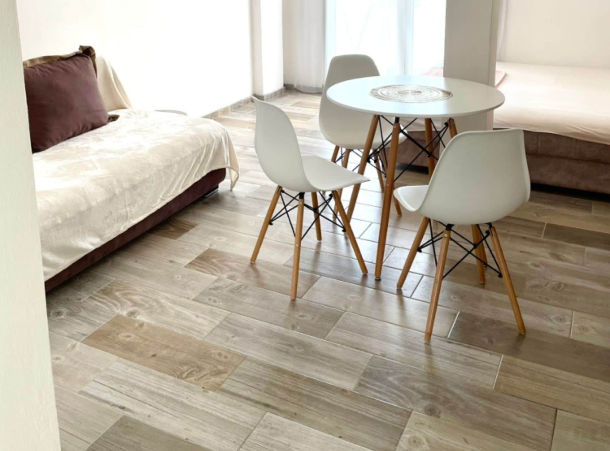 Studio (Studio apartment 1) | Dining room