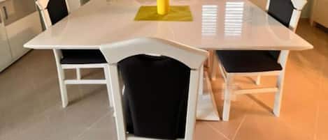 Apartment (Two Bedroom Apartment With Terrace an) | Dining room