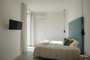 Ảnh chưa phân loại, 2 trong số 25 ảnh, nút