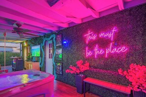 Indoor spa tub - Poolside Nights & Neon Vibes! Scottsdale Escape (Scottsdale)