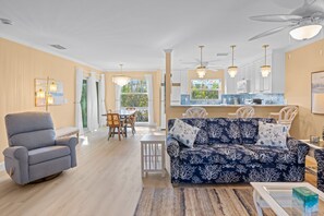 Living area - Coming soon brand new condos on the West end of Sanibel! Deeded beach access! (Sanibel)