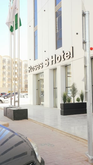Exterior - Roses S Hotel (Riyadh)