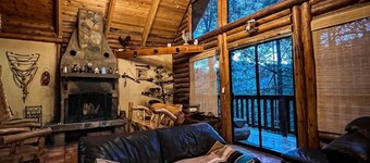 Gorgeous 3-bedroom cabin in Bosques de Monterreal for a relaxing getaway