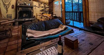 Gorgeous 3-bedroom cabin in Bosques de Monterreal for a relaxing getaway