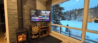 Cozy Lakeside Chalet at Lac Bastien