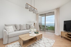 Apartment | Living room - Apartment With Direct sea View (Rewal)