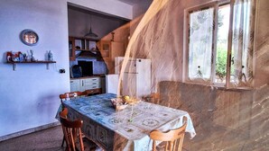 Unclassified image, 5 of 11, button - Among the olive trees by Jacinta apartment in the silence of nature beautiful view (Varazze)