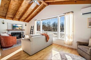 Televisor i llar de foc 