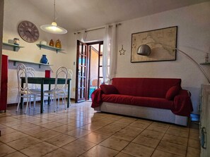 Living area - La Salvia House by Gmb Holidays (Cannigione)