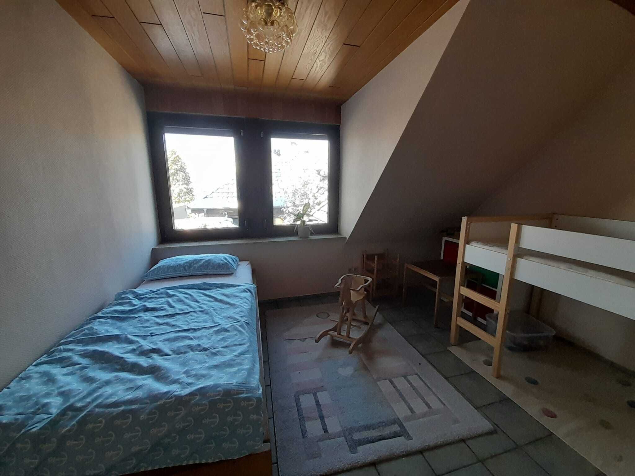 3 bedrooms, desk, travel crib, free WiFi