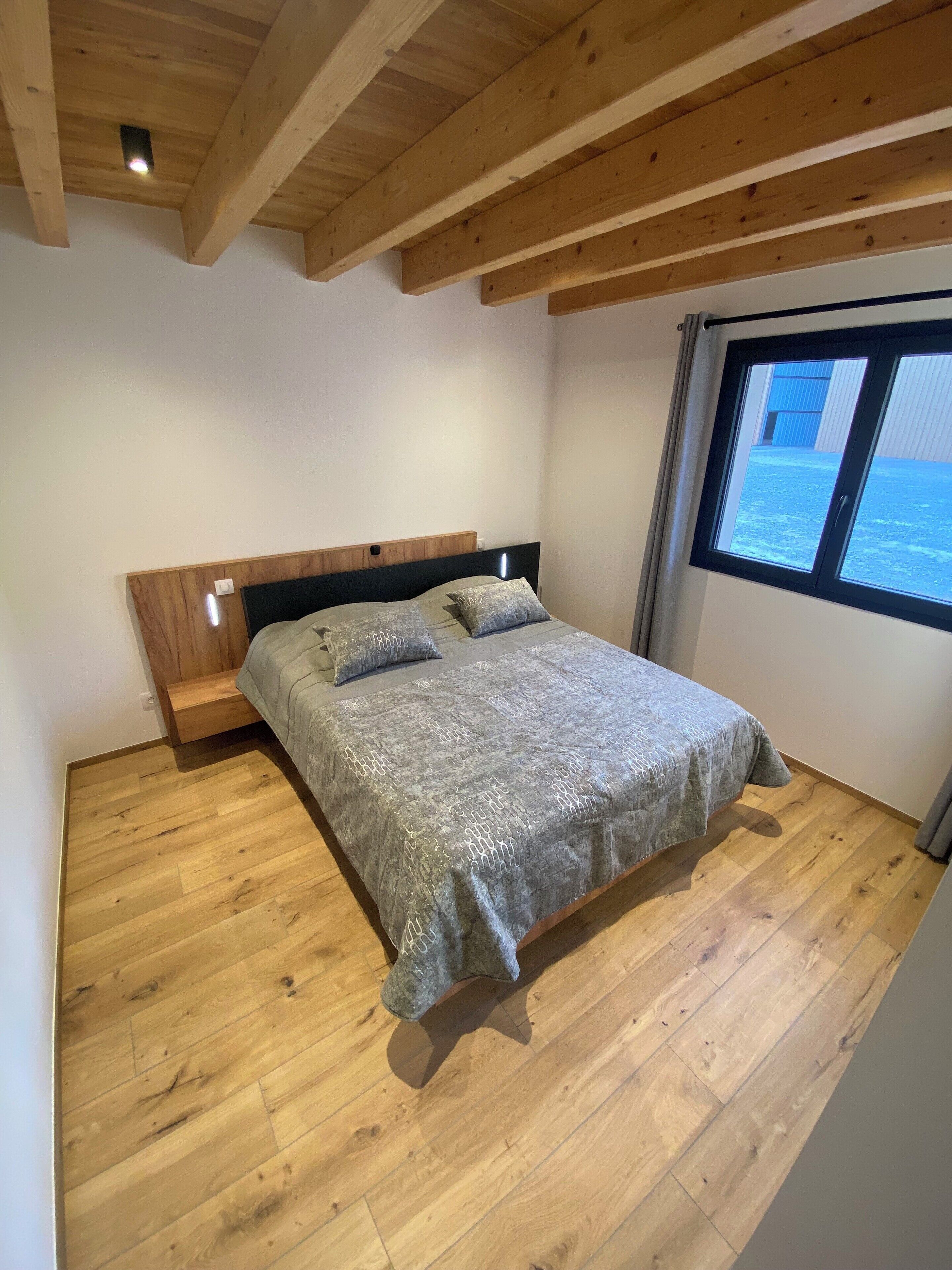 Fer et planche à repasser, Wi-Fi, draps fournis