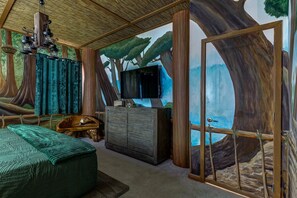 8 室のベッドルーム、アイロン / アイロン台、WiFi (無料)、ベッドシーツ