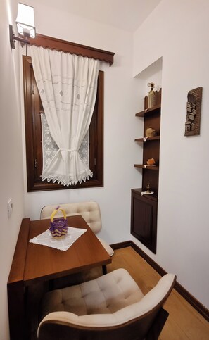 ห้องดีลักซ์ดับเบิลหรือทวิน, วิวเมือง | ภายใน