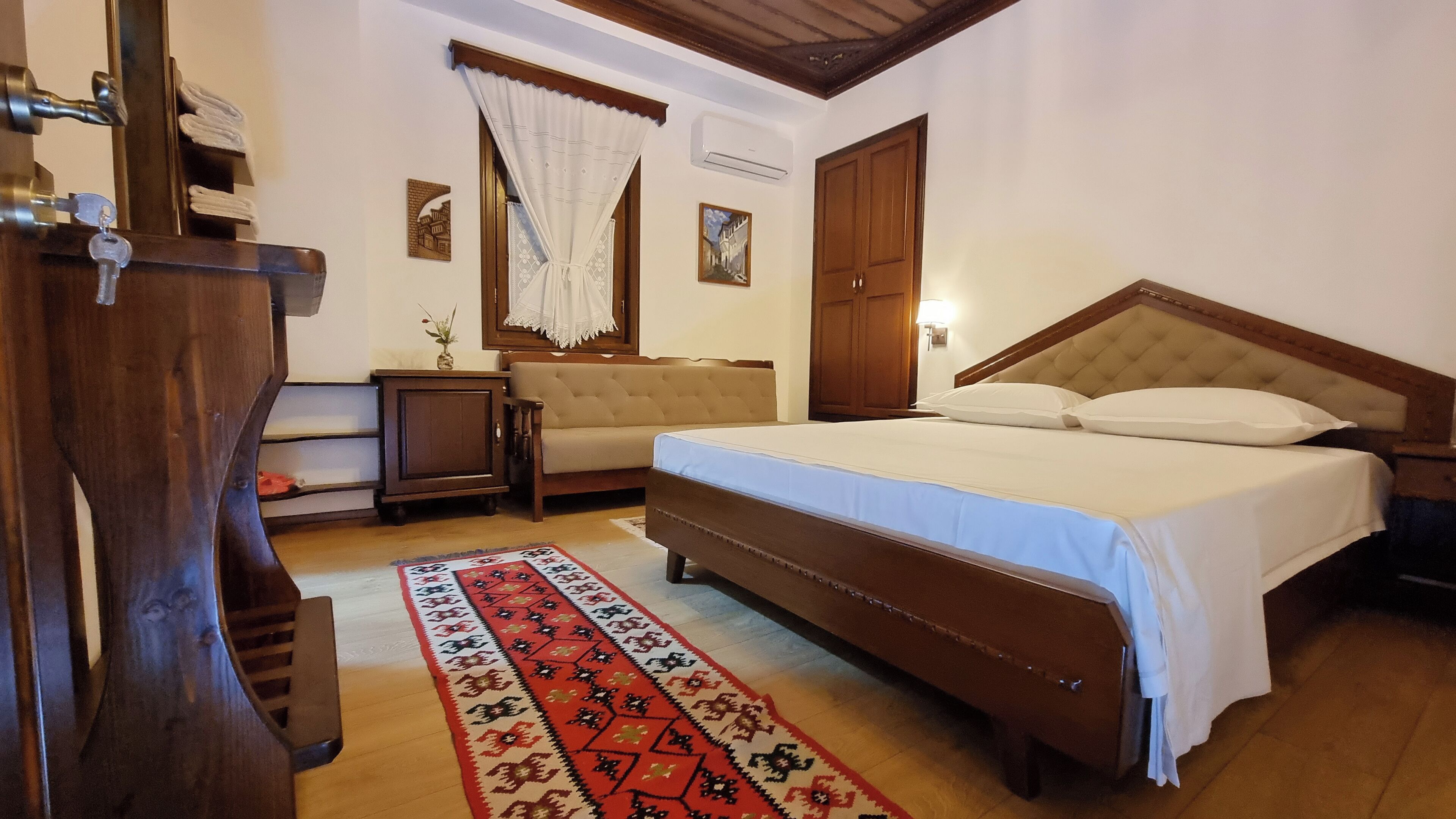 Deluxe Double Room | Desk, free WiFi