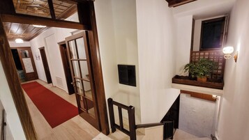 Deluxe Double Room | Interior