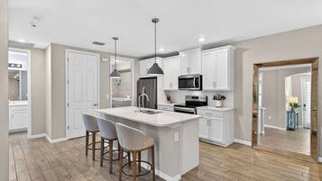 Microwave, oven, stovetop, dishwasher