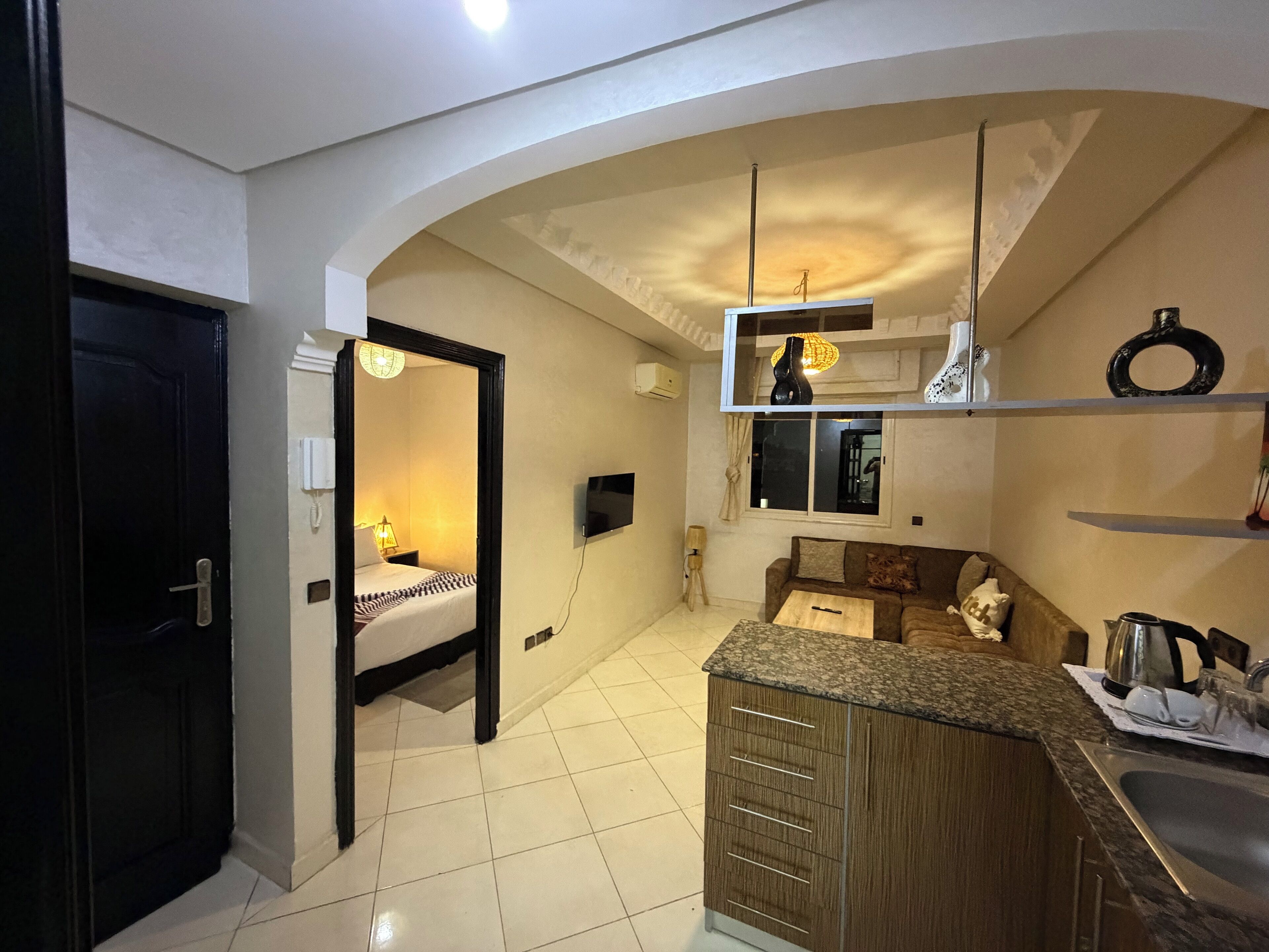 Studio Classique, vue ville | Intérieur