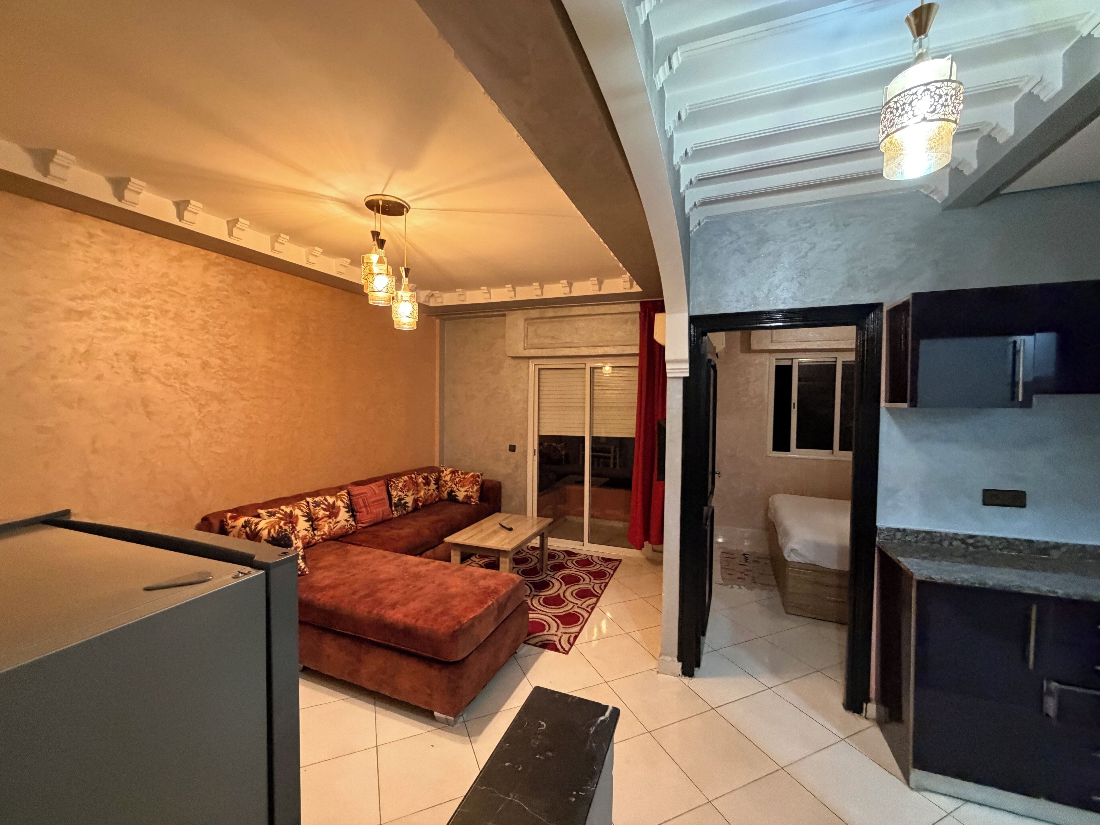 Estudio tradicional, balcón, vistas a la ciudad | Wifi gratis