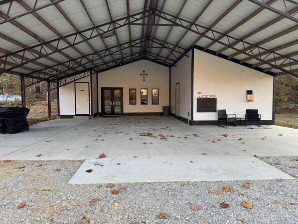 Immagine non classificata, 1 di 8, pulsante