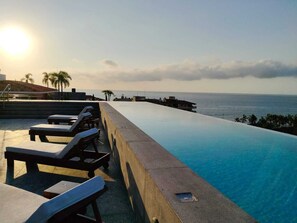 Pool - Romantic Zone, Large 3 Bedroom 3 Bathroom Apartment (Puerto Vallarta)