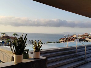 Pool - Romantic Zone, Large 3 Bedroom 3 Bathroom Apartment (Puerto Vallarta)