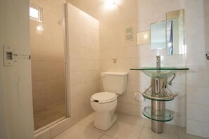 Standard Double Room | Bathroom - HOTEL RIVOLI (Leon)