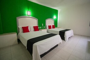 Standard Double Room | Free WiFi - HOTEL RIVOLI (Leon)