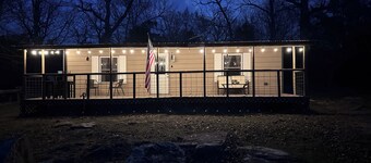 Walk to Lake • 🔥Fire Pit • Pets Welcome 🐾.             + golf ⛳️