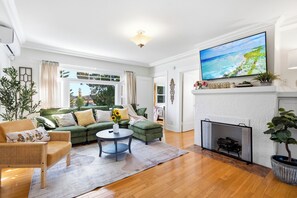 Imagen sin descripción, 3 de 16, botón