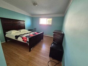 Unclassified image, 5 of 8, button - short stay room on rent (vernon)