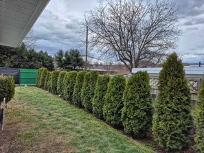 Unclassified image, 2 of 8, button - short stay room on rent (vernon)