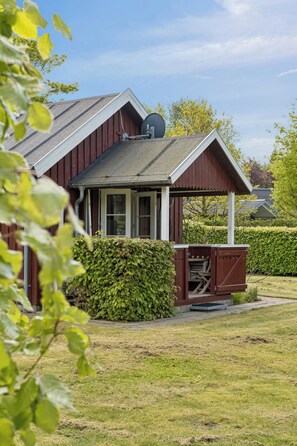 Exterior - Charming holiday home near the Limfjord (Roslev)