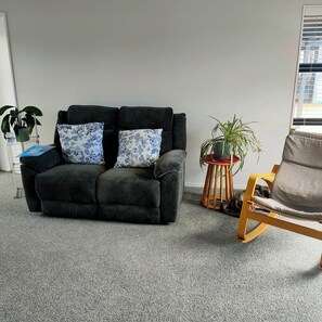 Living area - One8Endeavour -A serene space designed for peace, comfort, and quiet relaxation. (Tauranga)