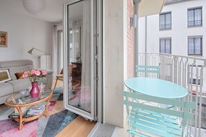Interior - Esprit Village - Avec parking privé (Clamart)