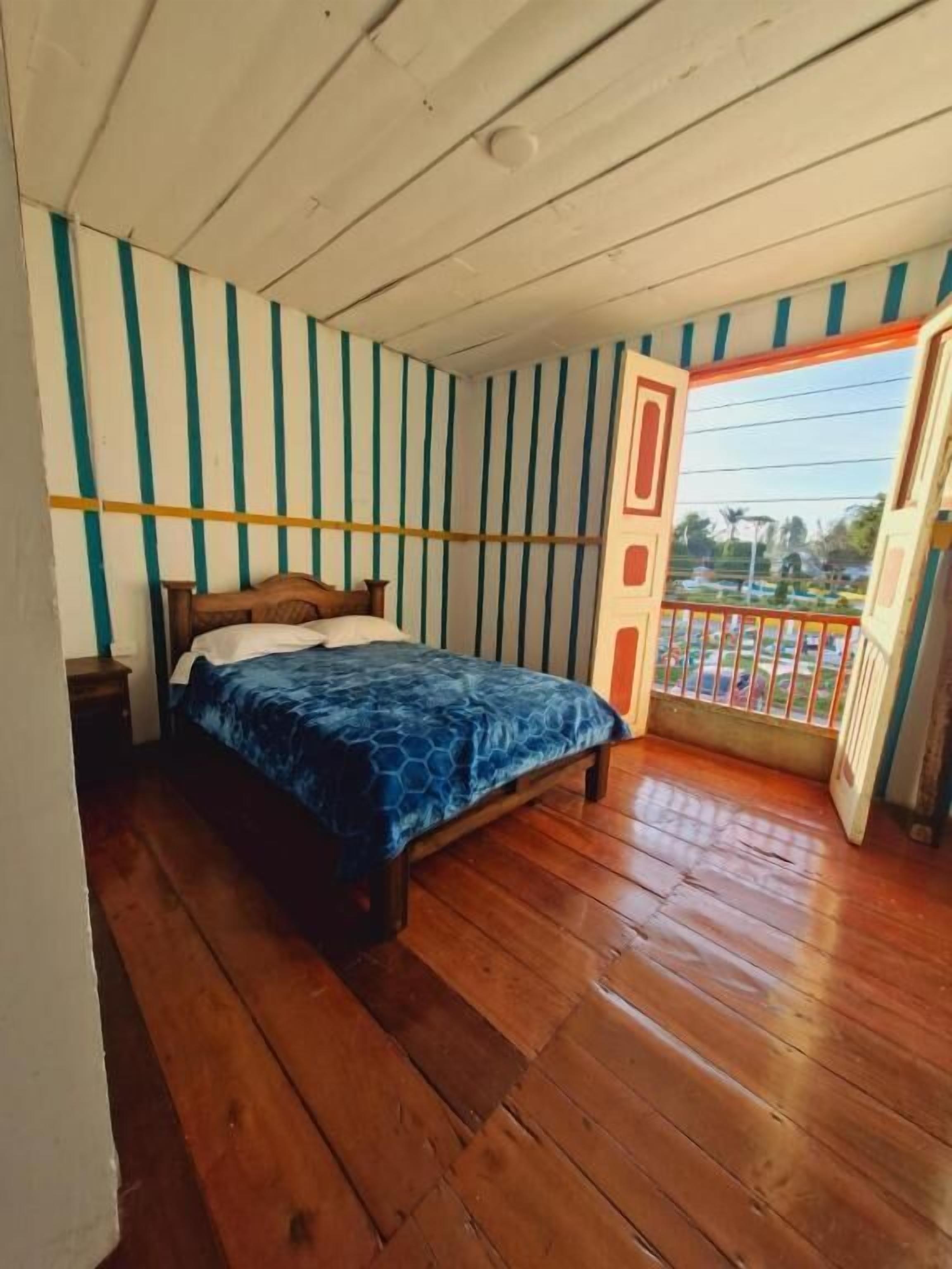 Classic Double Room, Balcony, City View | Free WiFi, bed sheets