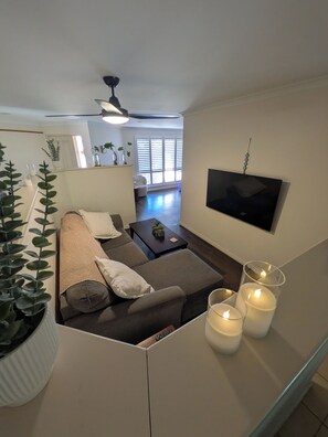 Botón de imagen sin clasificar, 2 de 16