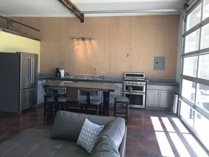 Interior - CLIMBERS NEST-Spacious 7-bedroom house in peaceful Zoe perfect for large groups. (Zoe)