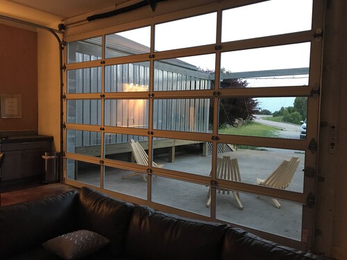 CLIMBERS NEST-Spacious 7-bedroom house in peaceful Zoe perfect for large groups.