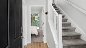 3 Schlafzimmer, Bügeleisen/Bügelbrett, WLAN, Bettwäsche